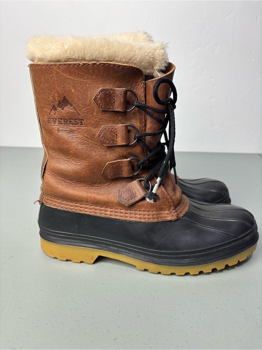 Kamik Everest Women's Snow Boot Winter Shearling Size 9M Leather Duck Boot Brown